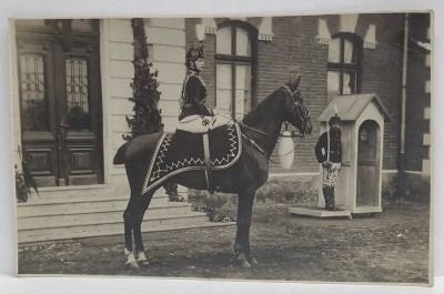 M.S. REGINA MARIA , IN UNIFORMA , PE CAL , LANGA O CLADIRE PAZITA DE MILITARI , FOTO. N. BUZDUGAN , CARTE POSTALA , INTERBELICA foto
