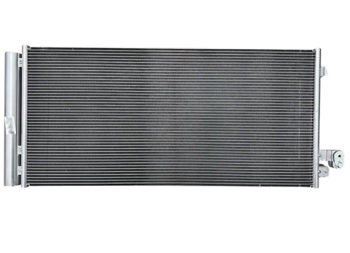 Condensator climatizare AC Bmw 2, 3, 4 / Gc, motor: 2.0 d, 2.0 T, Condensator cu uscator integrat; Mhev, 665x306x12, miez si rezervor din aluminiu