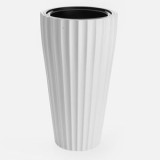 Ghiveci Conici din Plastic Alb cu Dungi &icirc;n Relief și Recipient Suplimentar, CMCLASS