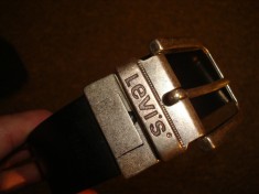 Curea LEVIS piele naturala, barbati/barbateasca pentru Jeans/blugi, rezistenta foto