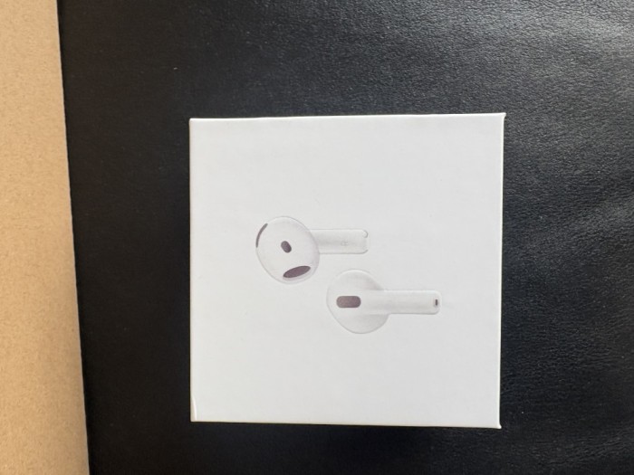 AirPods 4 ANC