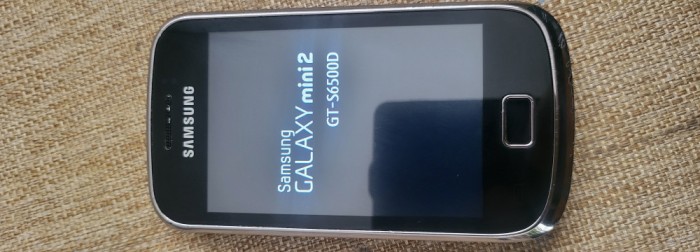 Smartphone Rar Samsung Galaxy Mini 2 S6500D Orange Livrare gratuita!