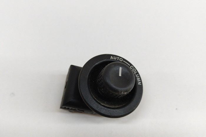 Comutator de reglare volan JAGUAR XK Coupe X150 2011 OEM: 2R83-6465-CA | 25702883