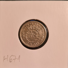 h671 Angola 2.50 escudos 1956