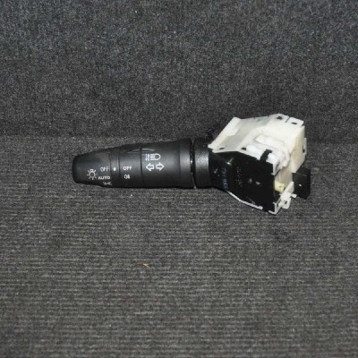 Buton comutator semnalizare NISSAN MICRA IV K13 2011 OEM: 14425 1646948 foto