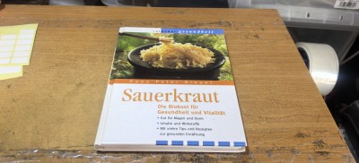 Carte de getit in germana Sauerkraut ##A8040han foto