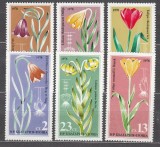 Bulgaria 1978 - Flori, flora, serie neuzata