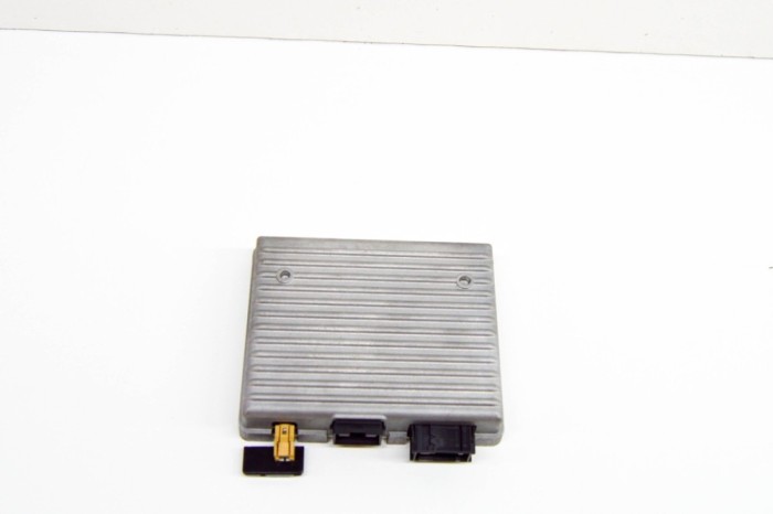 Modul de control Bluetooth OPEL ASTRA J 2012 OEM: 13353284,366821429 17526280