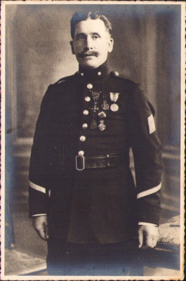 HST P2/700 Poză subofițer decorat veteran Primul Război Mondial foto