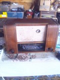 Radio vechi cu Lampi Schaub Regina 53 H (1) An 1951