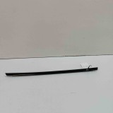 Chedar geam ușă st&acirc;nga spate JAGUAR F-PACE X761 2022 OEM: HK83-25597-AD