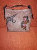 Poseta dama geanta femeie femei de mana de umar nuanta maro brodat manual Accessori Italia cu broderie florala, Mare