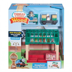 Set Jucarii Thomas And Friends Wood Knapford Train Station foto