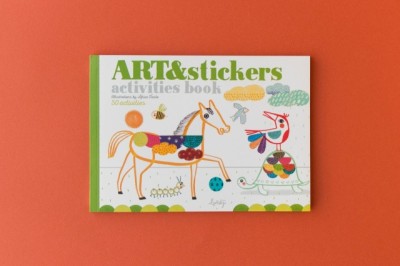 Carte Arta cu stickere, Londji foto