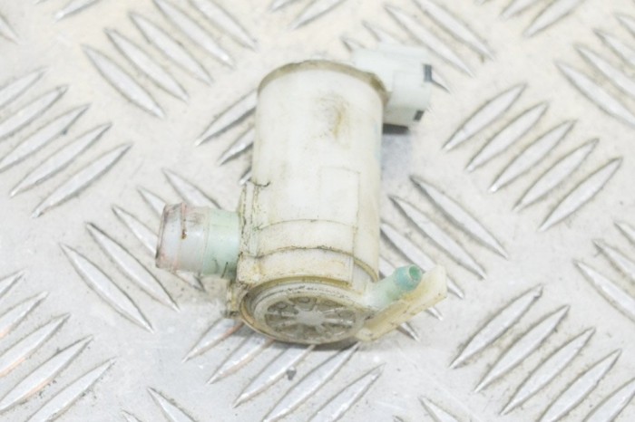 Motor rezervor lichid de parbriz NISSAN PATROL GR V Wagon Y61 2001 OEM: MC2-12,2224620-A | 12895687