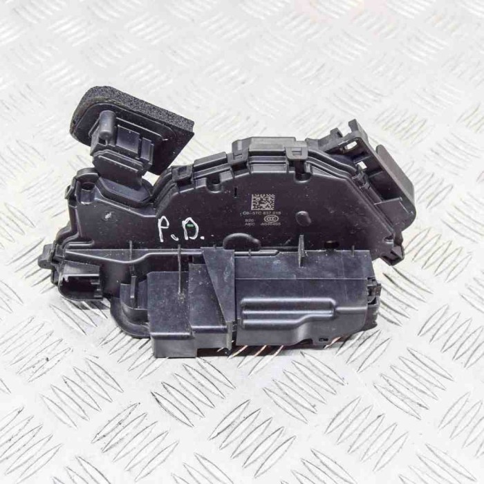 &Icirc;ncuietoare ușă dreapta față VW T-ROC A11 2018 OEM: 5TC837016,A046465 12023878