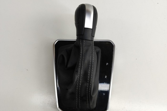Nuca schimbător de viteze VW PASSAT Variant B8 3G5 2021 OEM: 3G2713203N 29501076