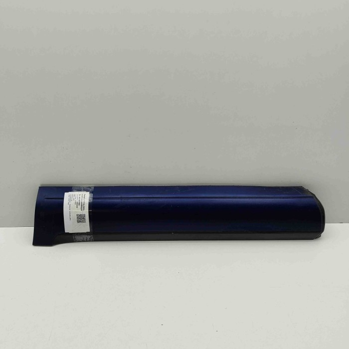 Bandou inferior ușă st&acirc;nga spate PORSCHE CAYENNE 9PA 2009 OEM: 7L5839787