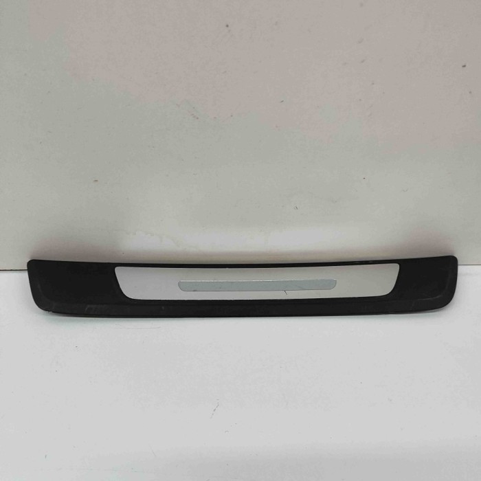 Ornament prag dreapta spate AUDI E-TRON GEN 2020 OEM: 4KE853376A