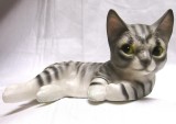 BIBELOU FIGURINA PISICA TIGRATA CERAMICA KERRI BERLIN GERMANIA 14 CM