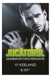 Jucatorul Vi Keeland Paperback Brosat Vedeta Fotbal American Roman Dragoste Beletristica