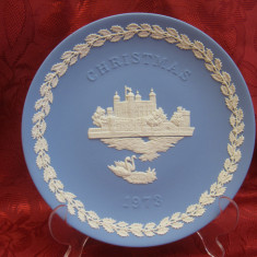 FARFURIE MARE PORTELAN ENGLEZESC WEDGWOOD JASPERWARE BLUE 20.5 CM