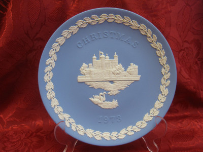 FARFURIE MARE PORTELAN ENGLEZESC WEDGWOOD JASPERWARE BLUE 20.5 CM foto