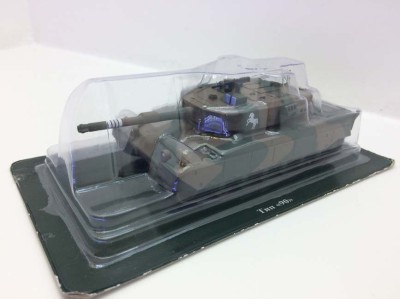 Macheta tanc 1/72 Type 90 foto