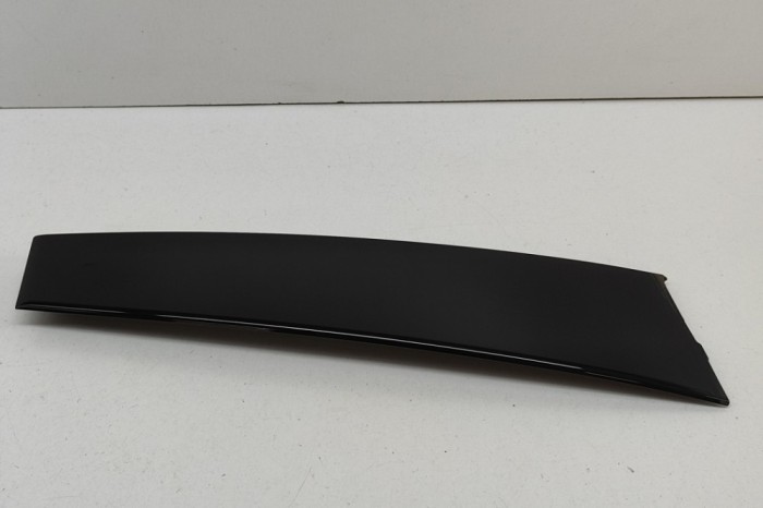 Ornament vertical ușă st&acirc;nga față LEXUS UX _AA1_, _AH1_, _MA1_ 2020 OEM: 75756-76020 28076380
