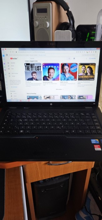 LEPTOP HP G62 PROCESOR INTEL i3- 2,3 GHz / 6 GB RAM . HARD 500GB , BATERIA TINE , SE VINDE CU INCARCATORUL ORIGINAL.