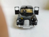 Bnk jc Dinky 284 London Austin Taxi