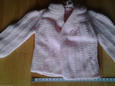 bluza hainuta pentru papusi | jucarie copii foto