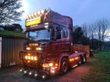 Sigla Capota Cromata SCANIA Iluminata LED Galben - Accesorii Auto, Ornamente Exterioare