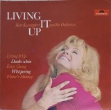 Disc vinil, LP. LIVING IT UP-Bert Kaempfert, His Orchestra, Rock and Roll