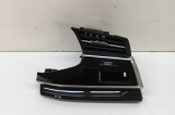 Gura de ventilație planșa de bord AUDI Q7 4M 2020 OEM: 4M8820902B,4M8853189J | 31968472