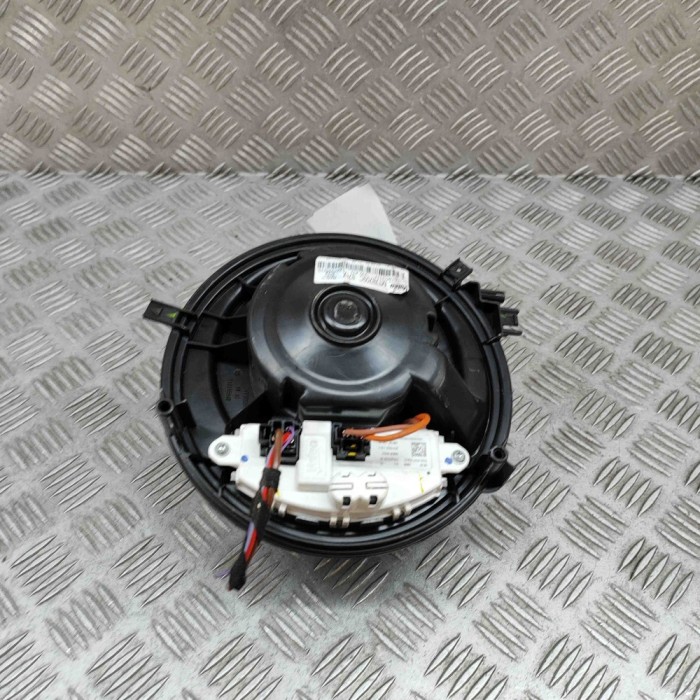 Ventilator aeroterma VW T-ROC A11 2021 OEM: 5Q0907521C,5Q1819021H,MT78709C
