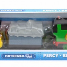 Locomotiva motorizata cu 2 vagoane, Thomas and Friends, Percy Brake Car Bruno, HHN44