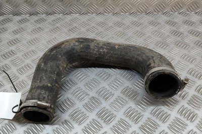 Furtun intercooler dreapta AUDI Q7 4M 2015 OEM: 4M0145738N | 28482675 foto