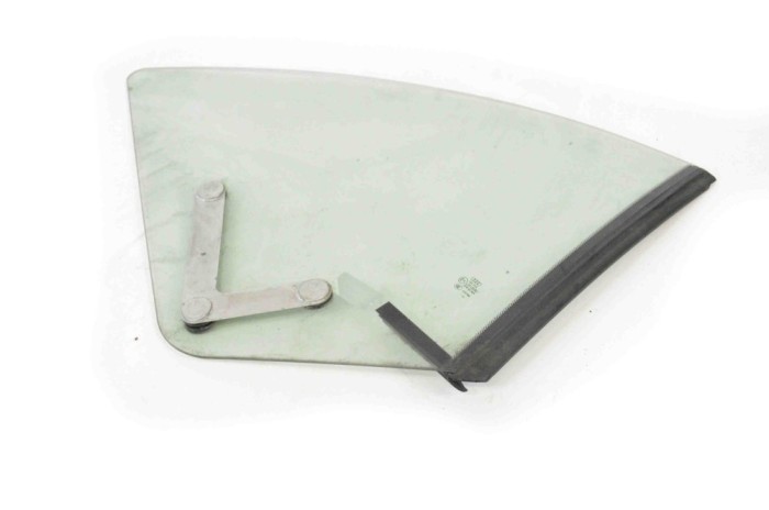 Geam lateral dreapta spate AUDI A4 Cabrio 8H7, B6, 8HE, B7 2006 OEM: Cabrio | 12055334