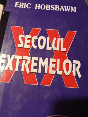 SECOLUL EXTREMELOR - ERIC HOBSBAWM, ED LIDER, 698 pag CARTONATA foto