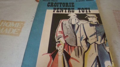 Ciuca / Galben - Croitorie pentru toti - 1988 foto