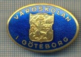 Y 918 INSIGNA -VARDSKOLAN- I GOTEBORG-SCOALA INTERNAT-SUEDIA-PENTRU COLECTIONARI