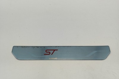 Ornament prag interior dreapta față FORD PUMA J2K, CF7 2024 OEM: L1TJ-132K14-BC | 31988780 foto