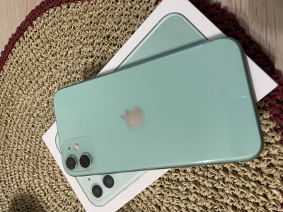 iPhone 11 64GB Verde foto