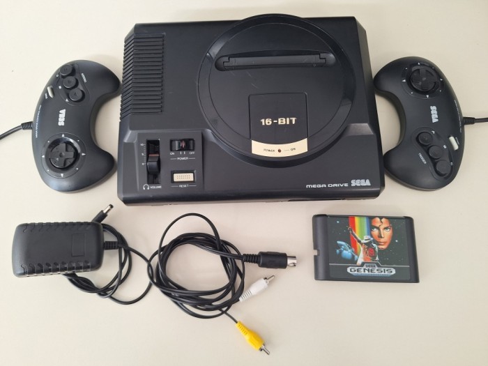 Original Genesis Sega Mega Drive Retro Game Console 16 Bit, No 1601-18