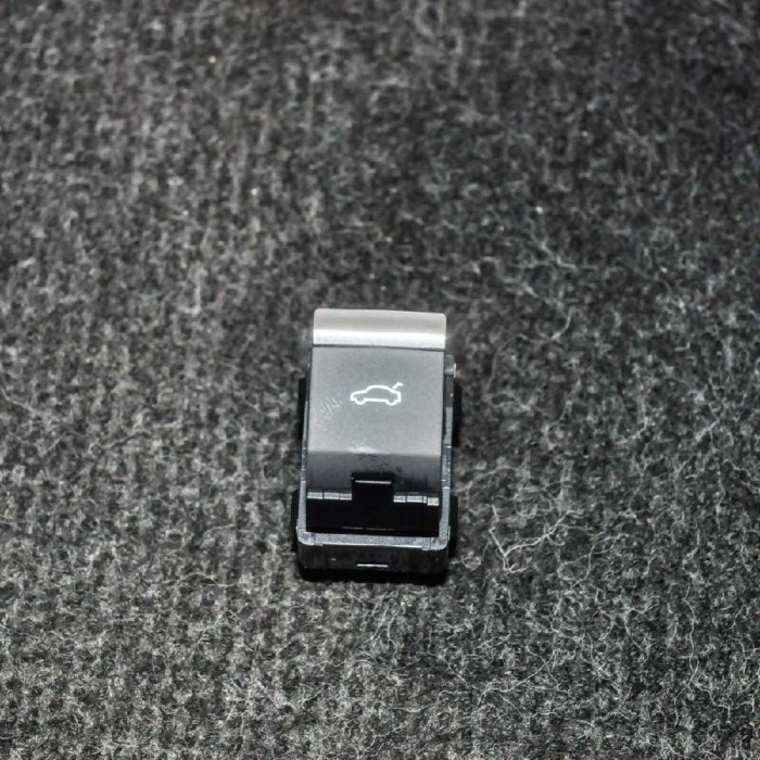 Comutator AUDI A4 8W2, B9 2016 OEM: 4M0959831A 2596839