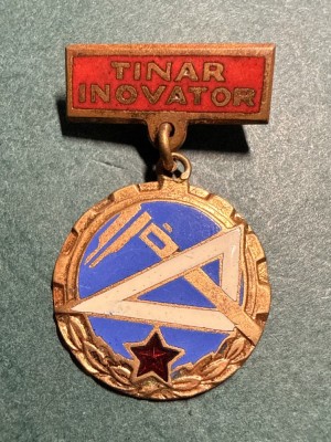 Insigna Tanar Inovator foto