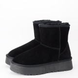 Cumpara ieftin Cizme scurte negre din piele naturala W5825 110