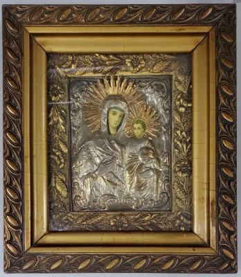 Maica Domnului cu Pruncul, Icoana cu ferecatura argintata, Perioada Interbelica foto