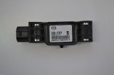 Senzor de impact dreapta față MAZDA 5 CR19 2006 OEM: C235-57KC0W002T11771 2358598